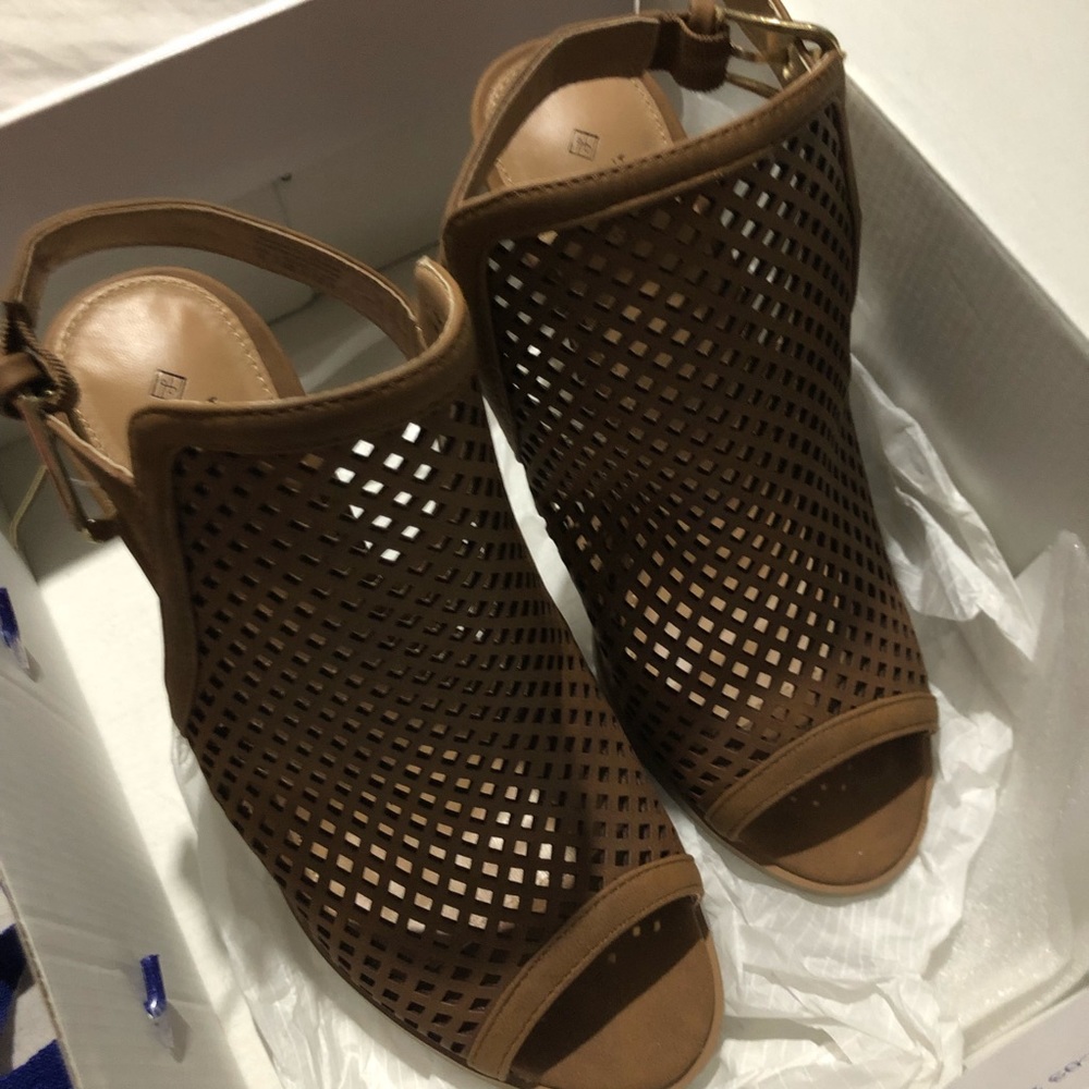 Women’s summer heels - Picture 3 of 7